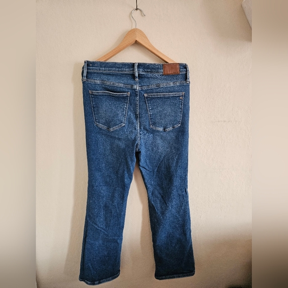 Madewell Cali Demi-Boot Cut Denim Blue Jeans | sz 32 Tall* - Picture 3 of 9
